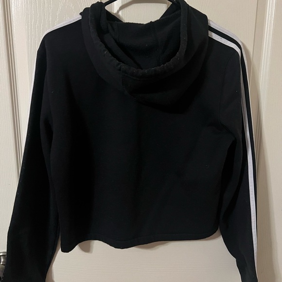 Adidas cropped hoodie - Picture 2 of 3